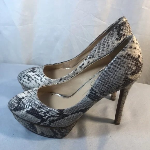 Jessica Simpson Winslo Python Platform Heels 7.5 - Picture 5 of 10